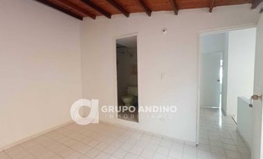 ARRIENDO de CASA RESIDENCIAL en GIRON