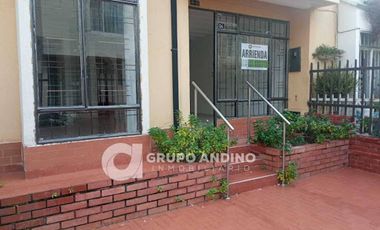ARRIENDO de CASA RESIDENCIAL en GIRON