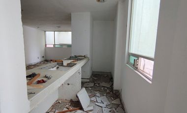 Edificio de departamentos en Venta para Remodelar! ATENCION INVERSIONISTAS!