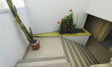 Edificio de departamentos en Venta para Remodelar! ATENCION INVERSIONISTAS!