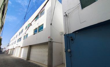 Edificio de departamentos en Venta para Remodelar! ATENCION INVERSIONISTAS!