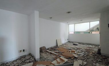 Edificio de departamentos en Venta para Remodelar! ATENCION INVERSIONISTAS!