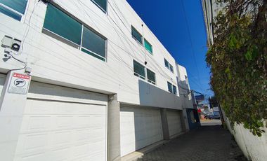 Edificio de departamentos en Venta para Remodelar! ATENCION INVERSIONISTAS!