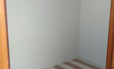 Casa con uso de suelo en Venta en Aeronautica Militar, Venustiano Carranza, CDMX