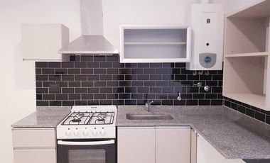 Departamento de dos ambientes en venta - Villa Lugano - con patio y parrilla