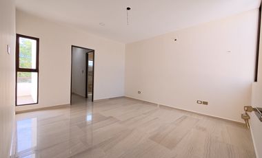VENTA DE CASA EN MÉRIDA EN PRIVADA, 4 HABITACIONES