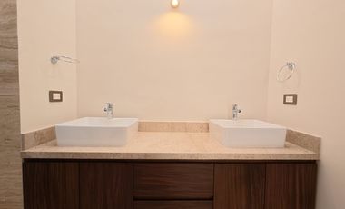 VENTA DE CASA EN MÉRIDA EN PRIVADA, 4 HABITACIONES