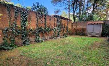 CASA EN VENTA CERCA DE AVANDARO