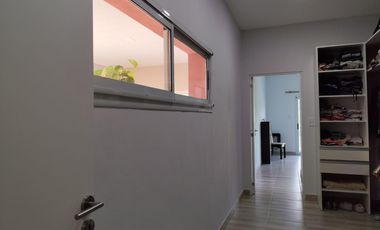 Casa en  venta en barrio privado Costa Verde