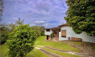 Venta Casa Permite Cultivos y Pesebreras Parcelacion La Ceja