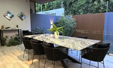 Residencia en Venta Colinas Virreyes Puerta Las Lomas, Zona Andares.