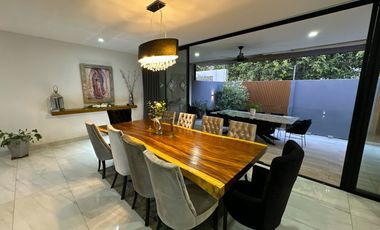 Residencia en Venta Colinas Virreyes Puerta Las Lomas, Zona Andares.