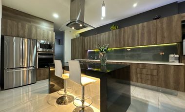 Casa Nueva en Venta Colinas Virreyes Frente Puerta Las Lomas, Zona Andares.