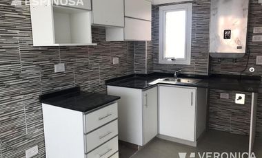 Departamento de dos ambientes en Alquiler- Moron Sur