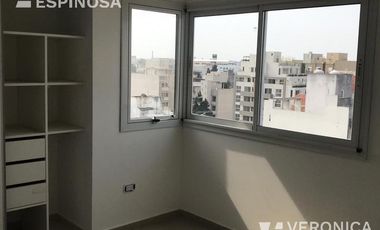 Departamento de dos ambientes en Alquiler- Moron Sur