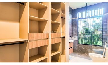 Venta de Casa Moderna para Estrenar Llanogrande