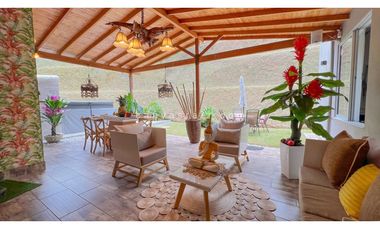 Casa Campestre Independiente vía Aeropuerto - Hipódromo