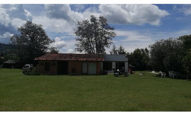 Casa Amoblada en Arriendo en Rionegro sector el Yarumo