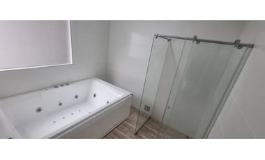 ARRIENDO APARTAMENTO TOBIA CHICA NOCAIMA, 180 M2