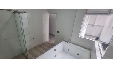 ARRIENDO APARTAMENTO TOBIA CHICA NOCAIMA, 180 M2