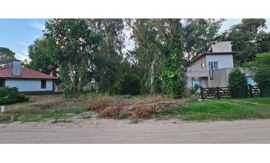 LOTE EN VENTA VALERIA DEL MAR CEFIRO Y PINZON