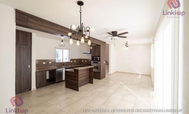 Casa en Renta equipada en Dominio Cumbres con amplio patio Garcia, NL