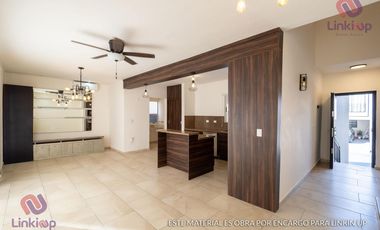 Casa en Renta equipada en Dominio Cumbres con amplio patio Garcia, NL
