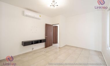 Casa en Renta equipada en Dominio Cumbres con amplio patio Garcia, NL