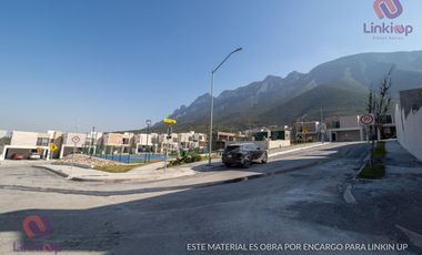Casa en Renta equipada en Dominio Cumbres con amplio patio Garcia, NL