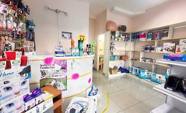 Local comercial en arriendo en LAS CONDES