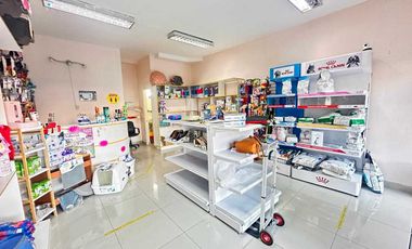 Local comercial en arriendo en LAS CONDES