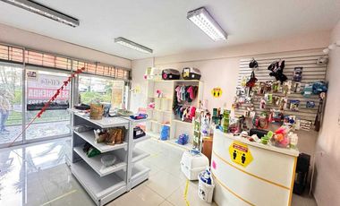 Local comercial en arriendo en LAS CONDES
