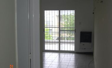 DEPTO 2 AMB. AMPLIO TIPO LOFT  CON COCHERA 2º X ESCALERA. ,.COMPLEJO CON PISICINA Y PARRILLA. TIGRE. TEDIN 159