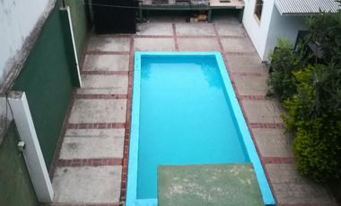 DEPTO 2 AMB. AMPLIO TIPO LOFT  CON COCHERA 2º X ESCALERA. ,.COMPLEJO CON PISICINA Y PARRILLA. TIGRE. TEDIN 159