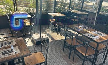 Local Comercial en Venta en DERECHO DE LLAVES DE FUENTE DE SODA CON PATENTE DE CERVEZAS EN ZONA TOP DE LAS CONDES.