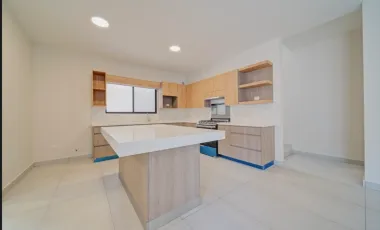 Casa en renta en Privanzas del Campestre, Arteaga, Coahuila de Zaragoza