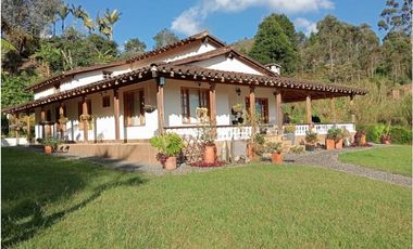 Casa Finca en Venta – Guarne, Antioquia  Vereda La Mulona. LDC