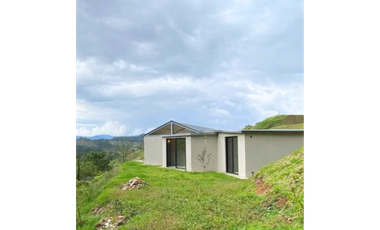 CASA PARA ESTRENAR EN VENTA EN UNIDAD CERRADA , EL RETIRO