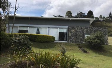 CASA FINCA EN VENTA EL RETIRO ANTIOQUIA, SECTOR FIZEBAD