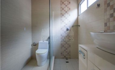 Venta de Casa, Condominio Altos de Sta. Maria