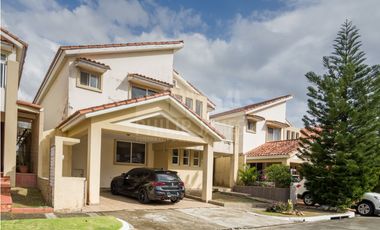 Venta de Casa, Brisas del Golf. Brisas Heights