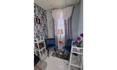 VENDO HERMOSA REMODELADA CASA URB. CAMINO REAL  SAN ANTONIO