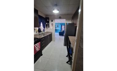 VENDO HERMOSA REMODELADA CASA URB. CAMINO REAL  SAN ANTONIO