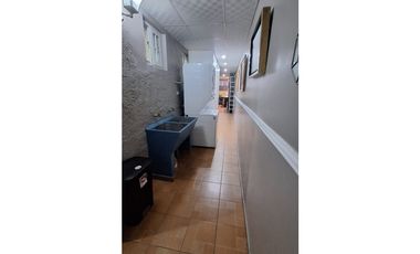 VENDO HERMOSA REMODELADA CASA URB. CAMINO REAL  SAN ANTONIO