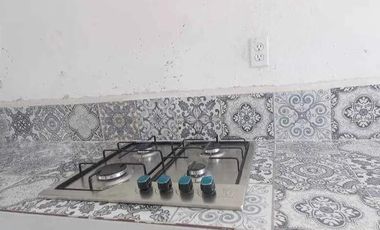 RENTA DE DEPARTAMENTO EN PLANTA ALTA POR AYUNTAMIENTO, SIN COCHERA
