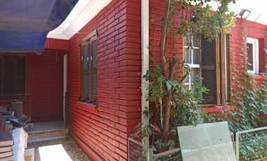 Casa en venta en LA REINA