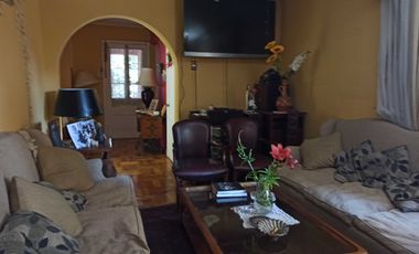 Casa en venta en LA REINA