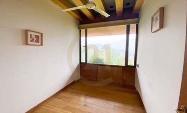 ARRIENDO CASA VITACURA LO CURRO CONDOMINIO