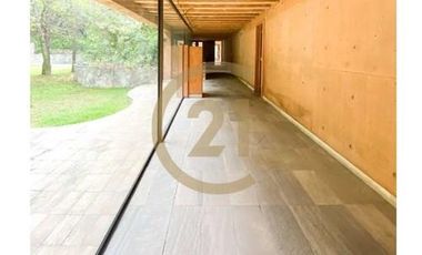 ARRIENDO CASA VITACURA LO CURRO CONDOMINIO