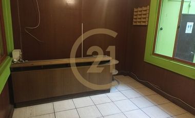 Hostal en venta